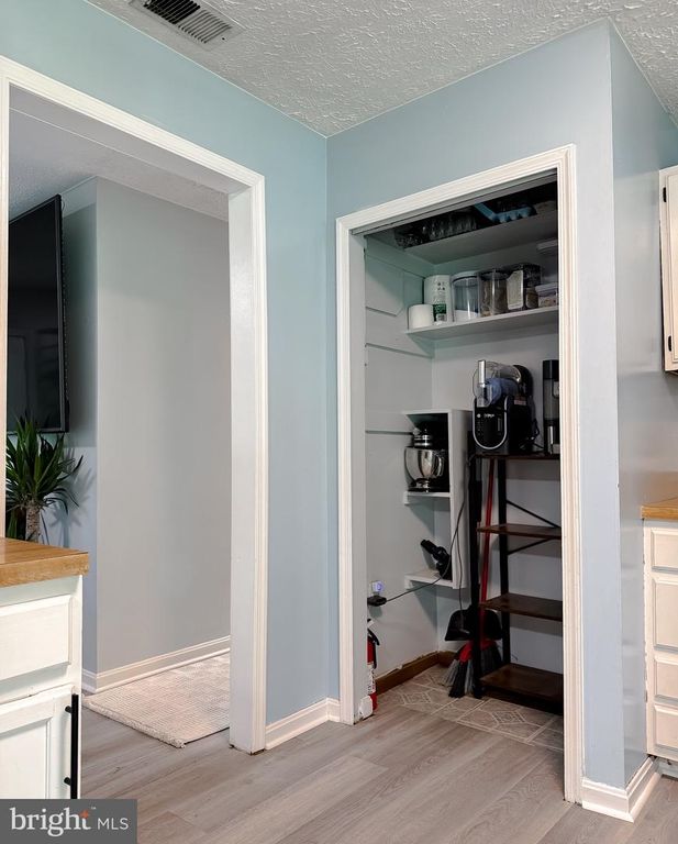 Image 16 of property listing at 6345 HOOVER LN, Bryans Road, MD 20616