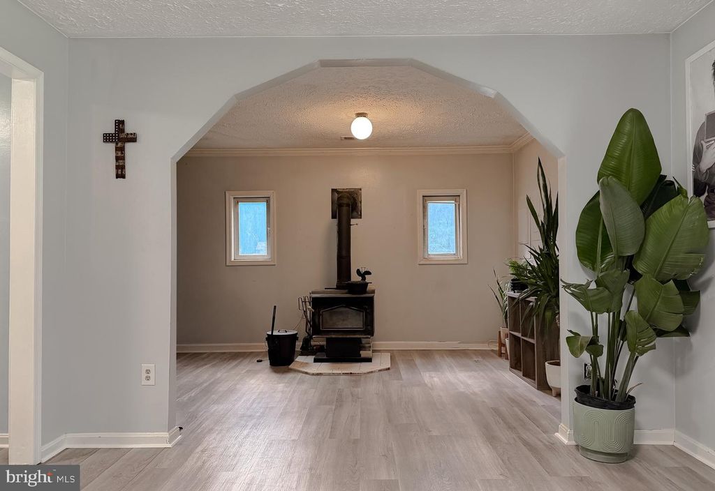 Image 19 of property listing at 6345 HOOVER LN, Bryans Road, MD 20616