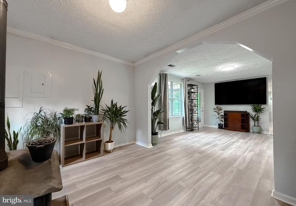 Image 20 of property listing at 6345 HOOVER LN, Bryans Road, MD 20616