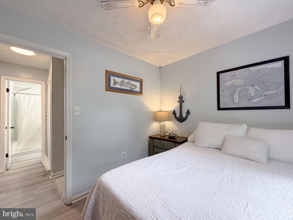 Image 25 of property listing at 6345 HOOVER LN, Bryans Road, MD 20616