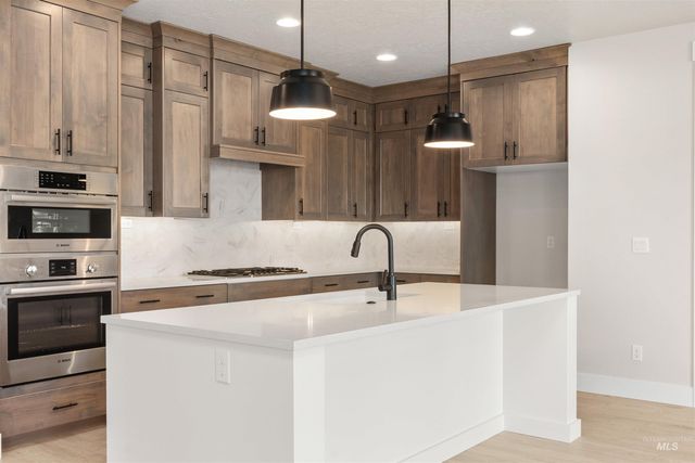 8164 Fountain Brook, Middleton, ID 83644