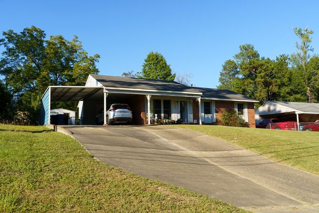 6119 Mill Branch Road, Columbus, GA 31907