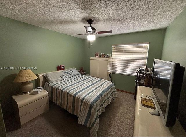 14642 SW 50th Ter, Miami, FL 33175