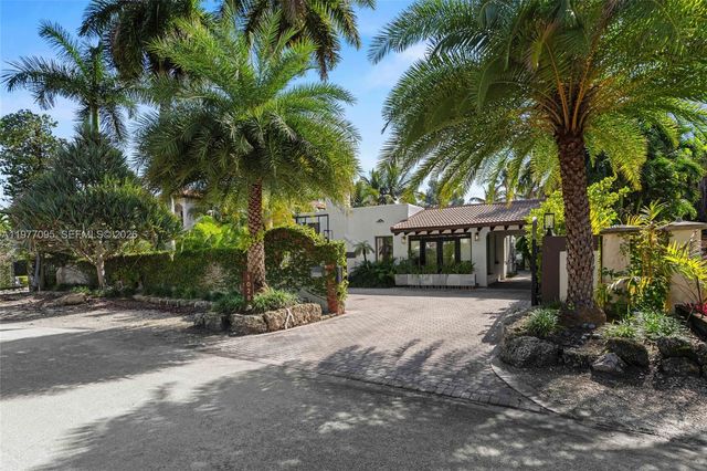 1028 NE 84th St, Miami, FL 33138