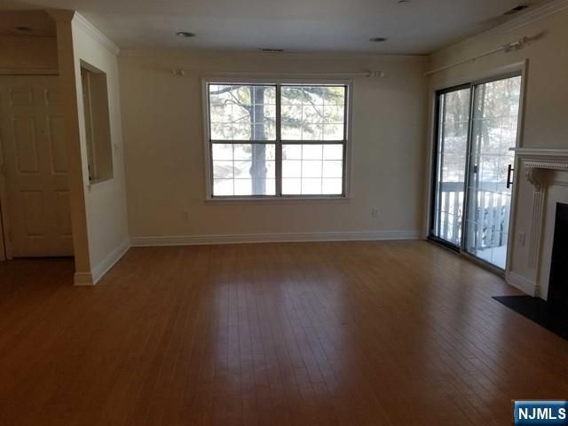 5 Eagles Notch Drive 3, Englewood, NJ 07631