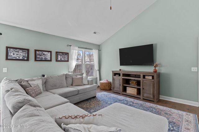 650 Poplar Branches Close SE, Leland, NC 28451