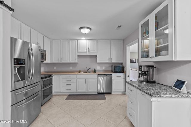 650 Poplar Branches Close SE, Leland, NC 28451