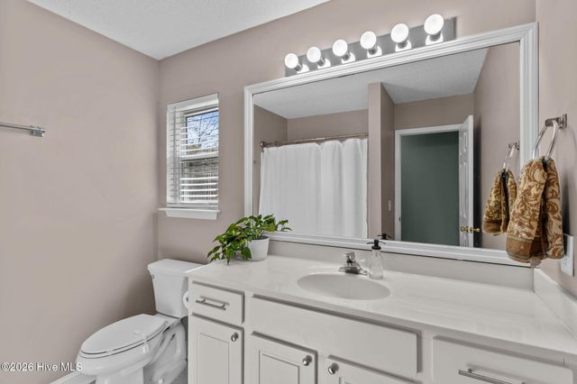 650 Poplar Branches Close SE, Leland, NC 28451