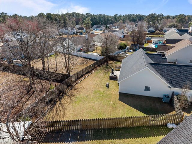 650 Poplar Branches Close SE, Leland, NC 28451