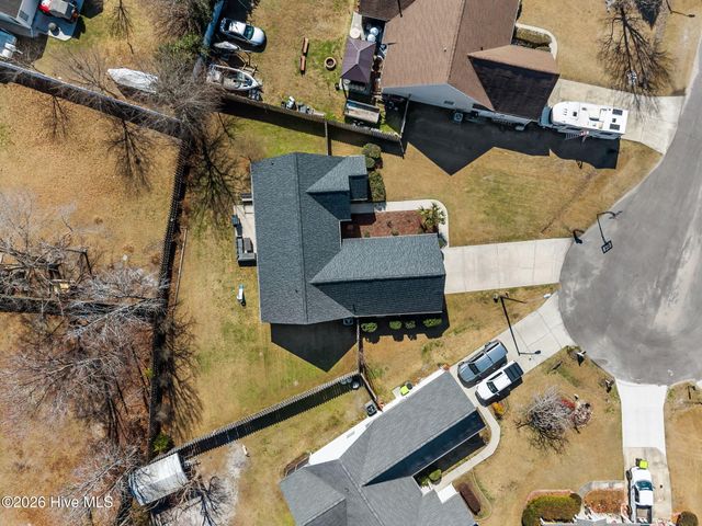 650 Poplar Branches Close SE, Leland, NC 28451