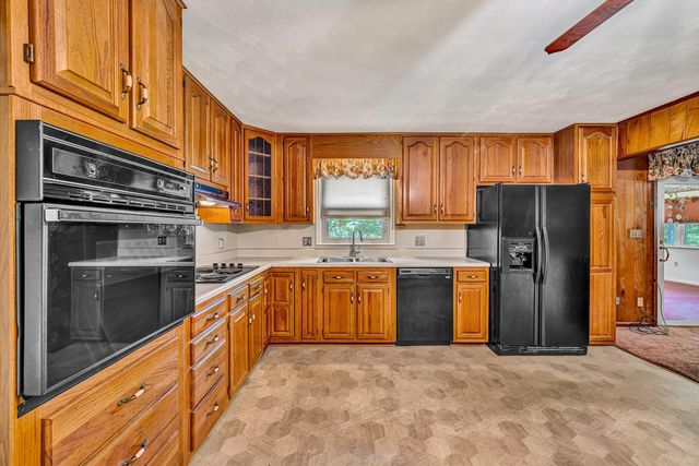 5226 North Spring DR, Roanoke, VA 24019