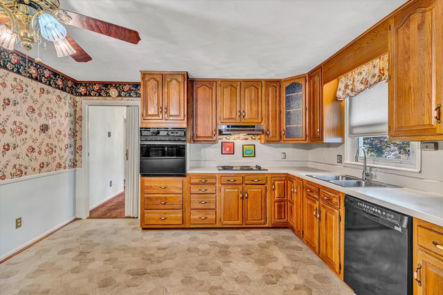 5226 North Spring DR, Roanoke, VA 24019