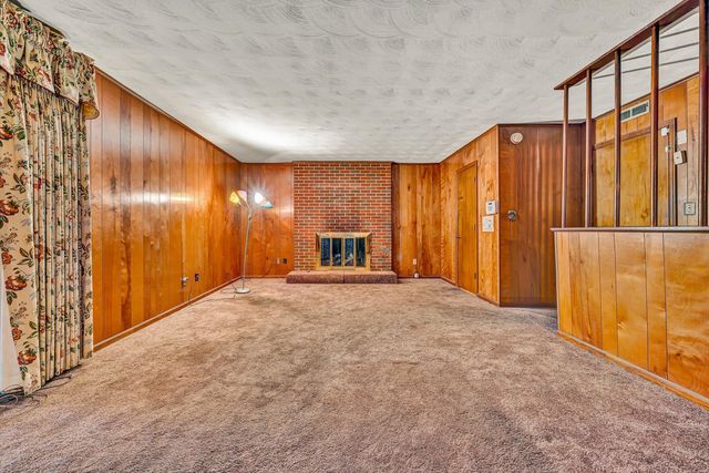 5226 North Spring DR, Roanoke, VA 24019