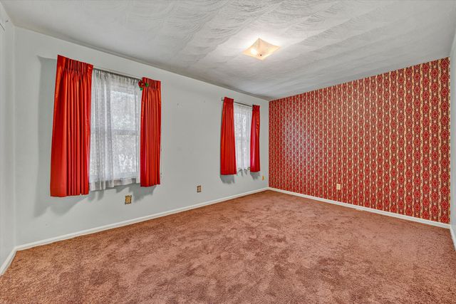 5226 North Spring DR, Roanoke, VA 24019