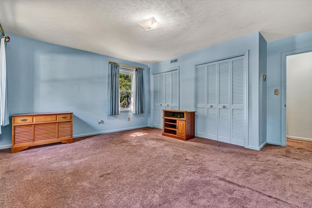 5226 North Spring DR, Roanoke, VA 24019