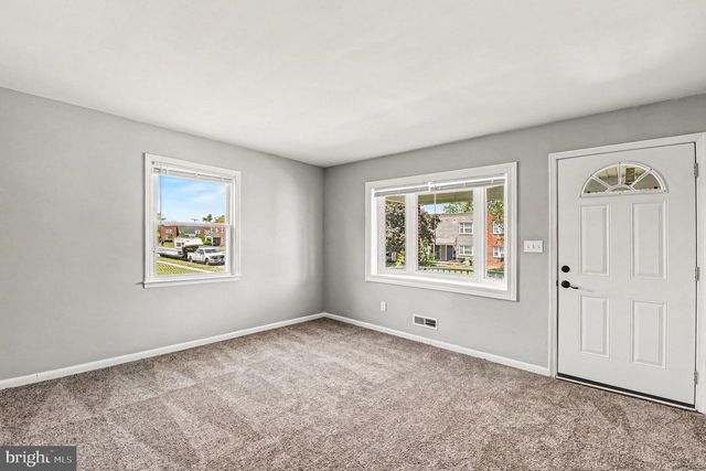 8025 N BOUNDARY RD, Baltimore, MD 21222