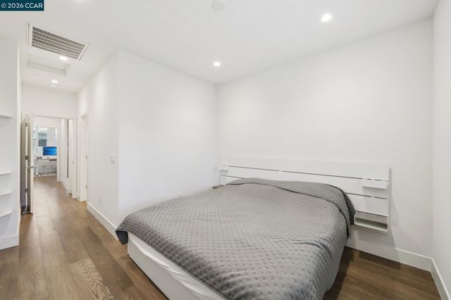 2742 Jones Rd, Walnut Creek, CA 94597