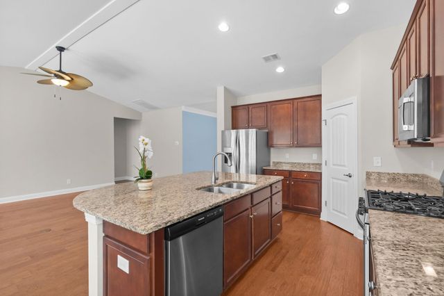 1801 Orchard Dr., Myrtle Beach, SC 29577