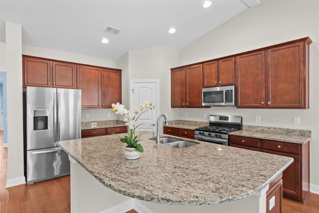 1801 Orchard Dr., Myrtle Beach, SC 29577