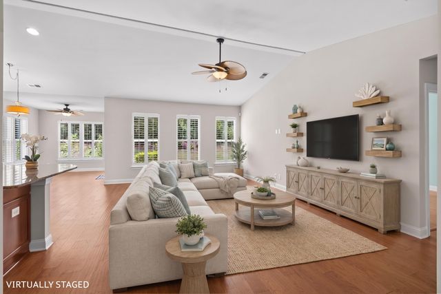 1801 Orchard Dr., Myrtle Beach, SC 29577