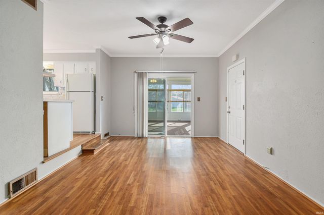 1506 Cantondale Lane, Mishawaka, IN 46544