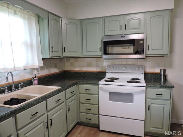 3330 Highway A, Washington, MO 63090