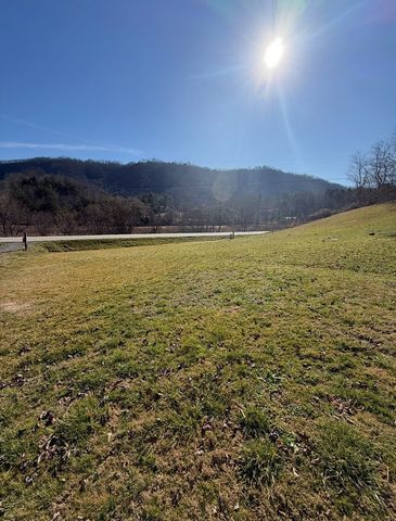3975 Nc Highway 141, Marble, NC 28905