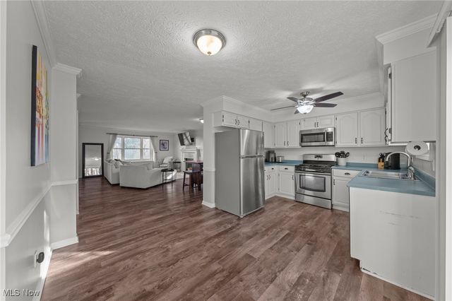 1831 Woodbine Circle, Massillon, OH 44646