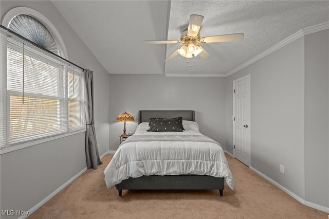 1831 Woodbine Circle, Massillon, OH 44646