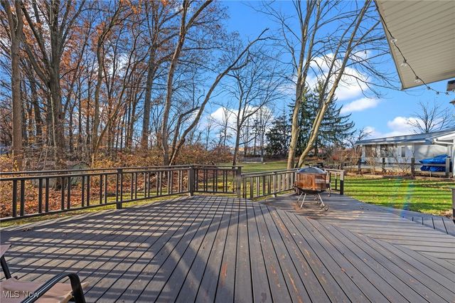 1831 Woodbine Circle, Massillon, OH 44646