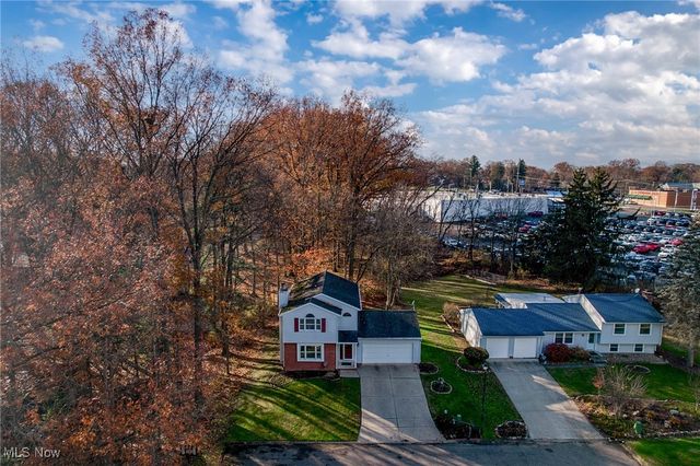 1831 Woodbine Circle, Massillon, OH 44646