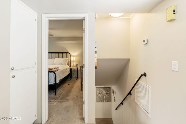 8805 S 48TH Street 1, Phoenix, AZ 85044