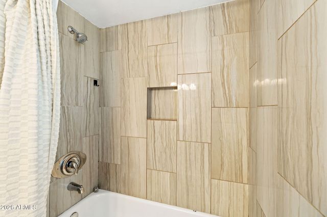 8805 S 48TH Street 1, Phoenix, AZ 85044