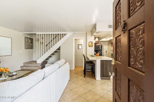 8805 S 48TH Street 1, Phoenix, AZ 85044