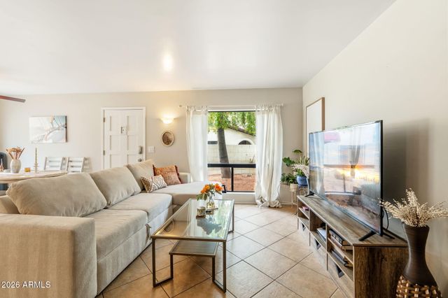 8805 S 48TH Street 1, Phoenix, AZ 85044
