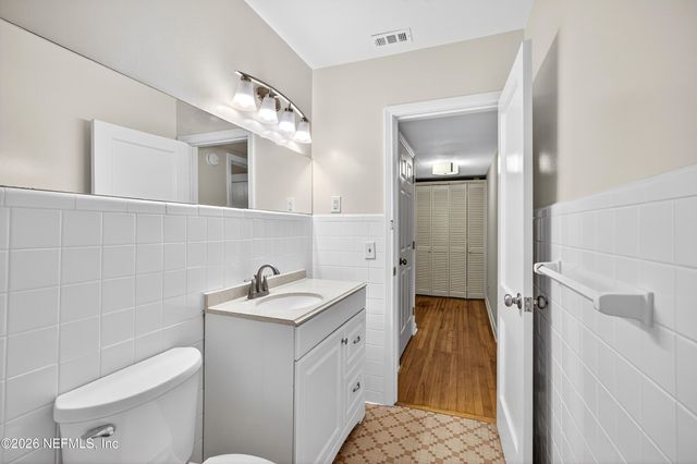 2761 ST JOHNS Avenue, Jacksonville, FL 32205