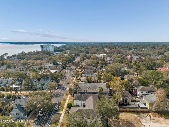 2761 ST JOHNS Avenue, Jacksonville, FL 32205