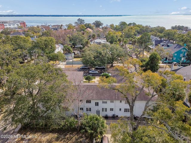 2761 ST JOHNS Avenue, Jacksonville, FL 32205