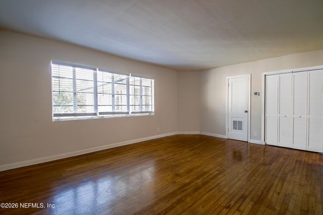 2761 ST JOHNS Avenue, Jacksonville, FL 32205