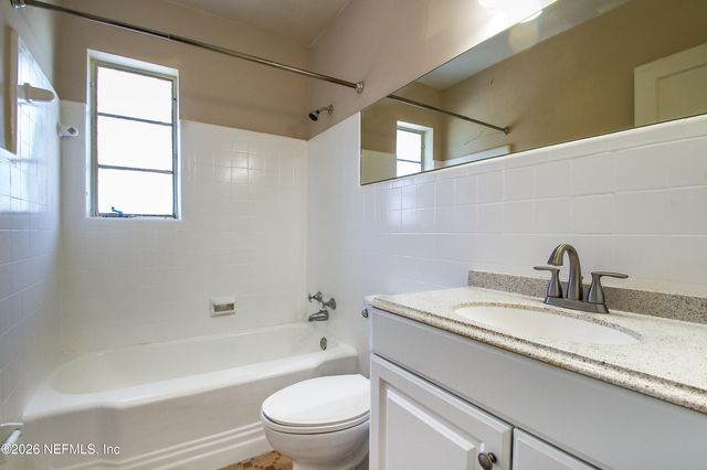 2761 ST JOHNS Avenue, Jacksonville, FL 32205