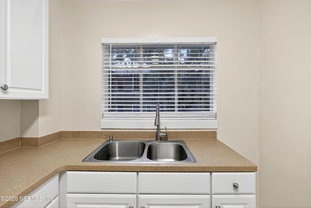 2761 ST JOHNS Avenue, Jacksonville, FL 32205