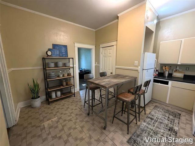 902 Royal Street, Alton, IL 62002