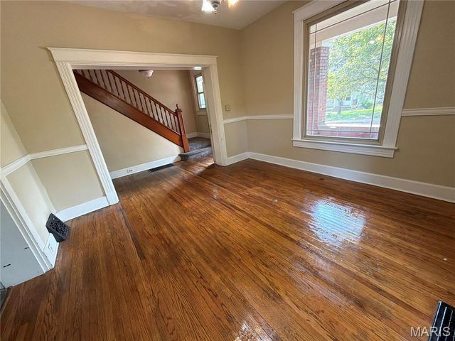 902 Royal Street, Alton, IL 62002