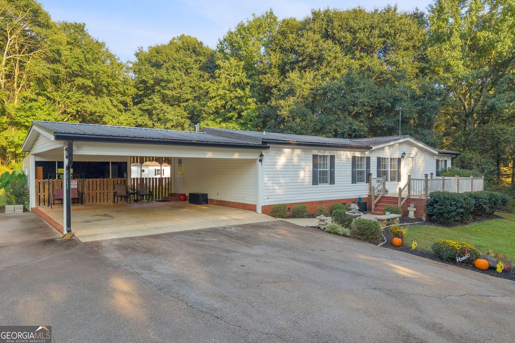 763 Akins Lunsford Road, Canon, GA 30520 — photo 3
