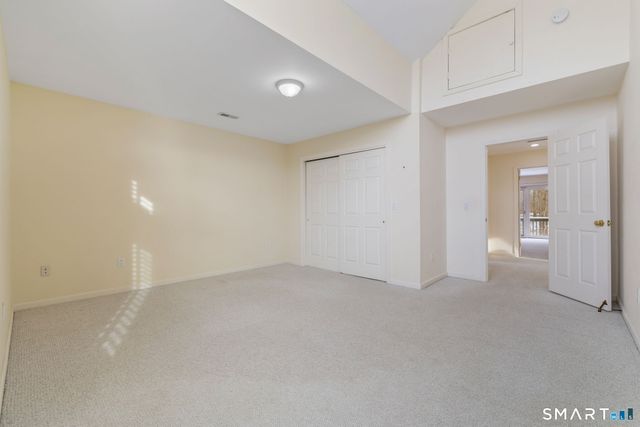 12 Elizabeth Court 12, Stonington, CT 06355