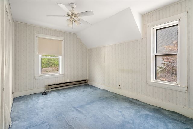 25 Curve St, Newton, MA 02465
