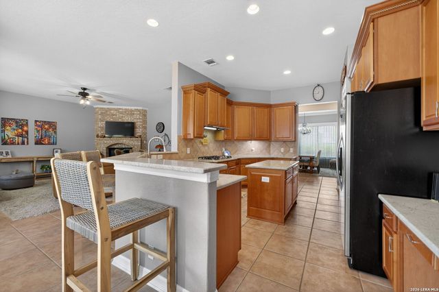 12603 Pine Warbler, San Antonio, TX 78253