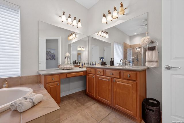 12603 Pine Warbler, San Antonio, TX 78253
