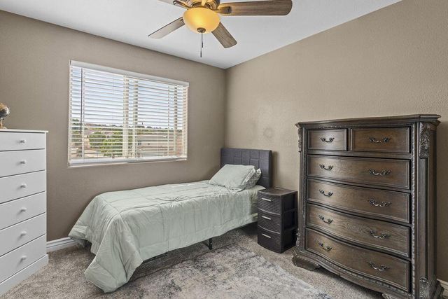 124 Casita Vista Place NW, Albuquerque, NM 87105