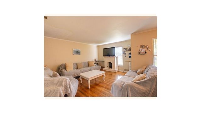 725 Owensons Drive, Dallas, TX 75224